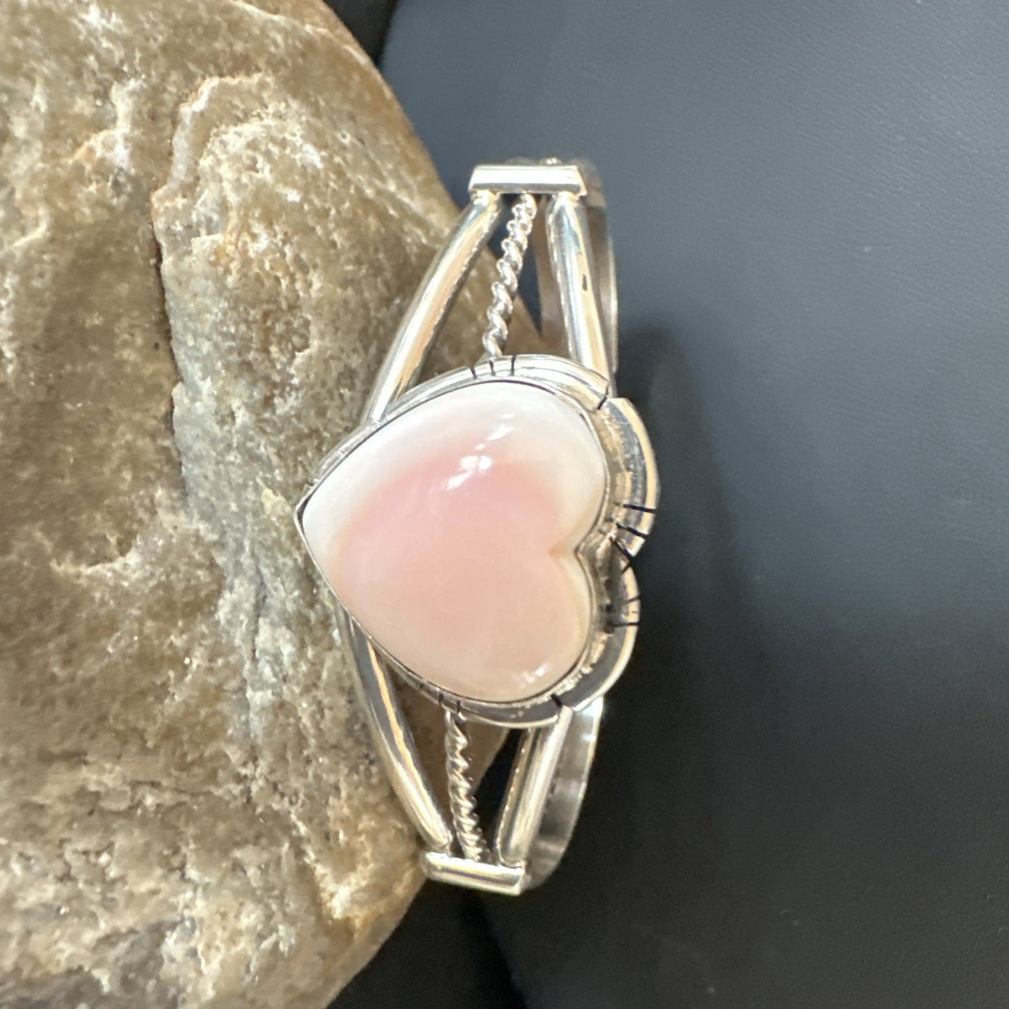 Heart Pink Conch Navajo American Sterling Silver Cuff Bracelet 7.25” 19282