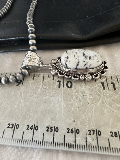 White Buffalo Turquoise Pendant Navajo Pearls Sterling Silver Necklace 19373
