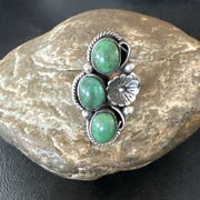 Yazzie Ring Green Turquoise Navajo Cluster Size 7 | Sterling Silver | Authentic Native American Handmade | 19244