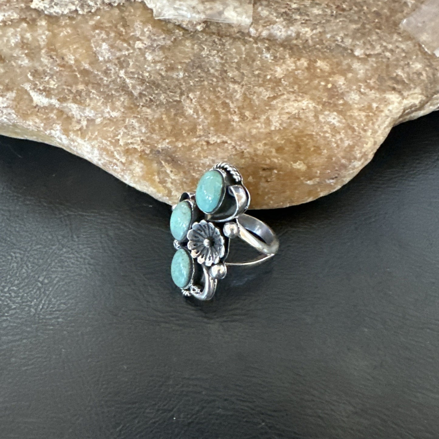 Yazzie Ring Green Turquoise Navajo Sterling Silver Cluster Size 8 19223