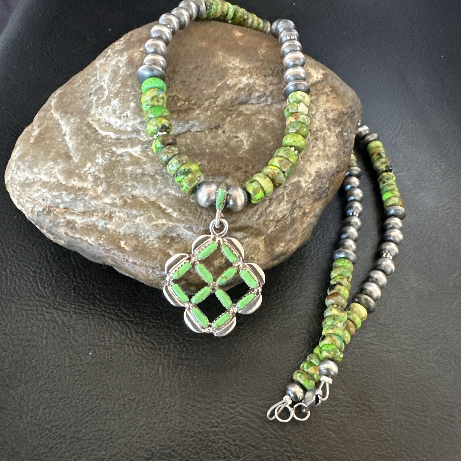 Womens Green Gaspeite Turquoise Pendant Navajo Sterling Silver Necklace 18370
