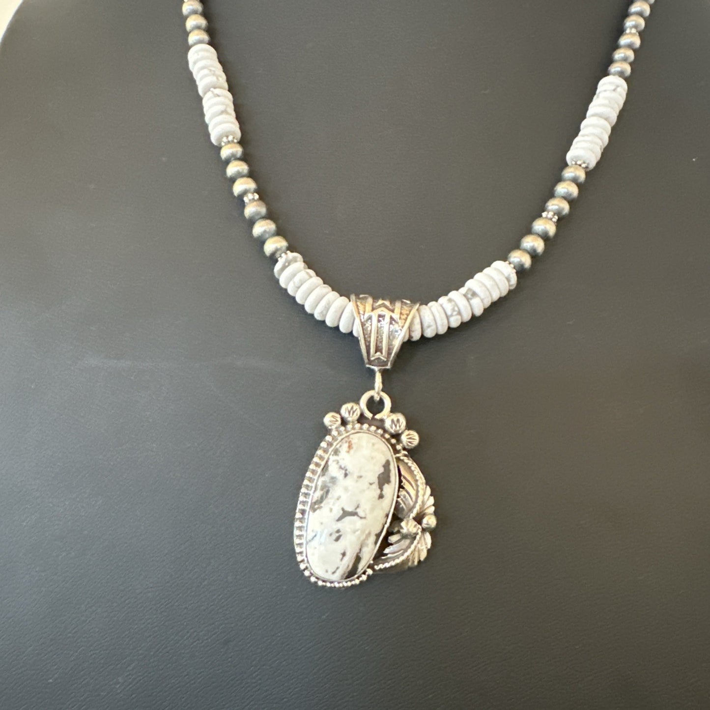 White Buffalo Turquoise Pendant Navajo Pearls Sterling Silver Necklace 20” 19498
