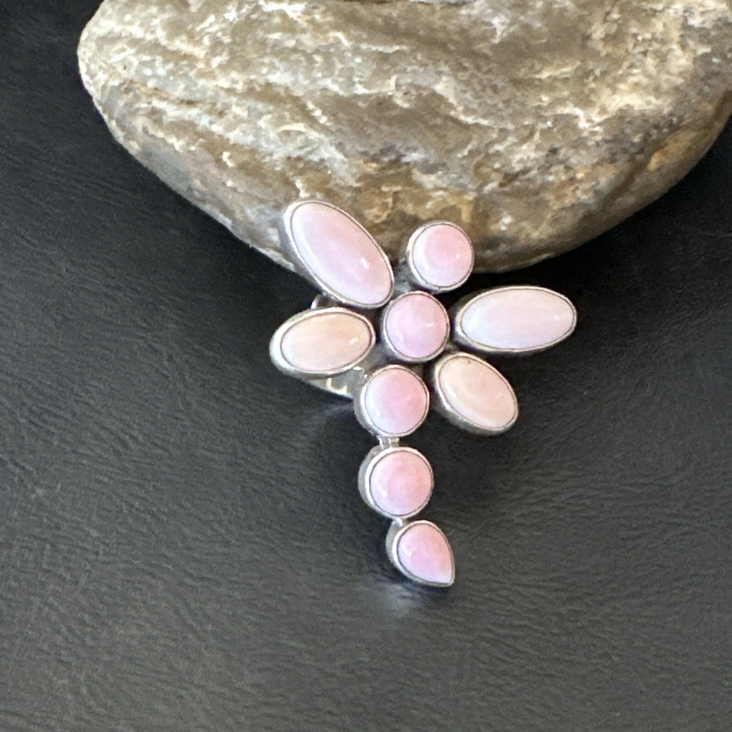 Gorgeous DragonFly Pink Conch Cluster Ring Handmade Adjustable Navajo Sz 8 18778