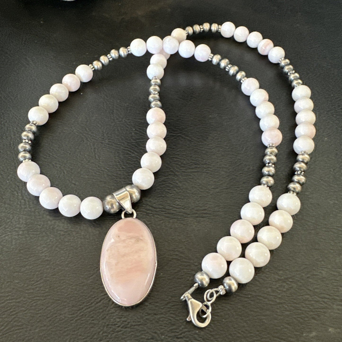 Southwestern Sterling Silver Pink Queen Conch Bead Necklace Pendant 20" 19581