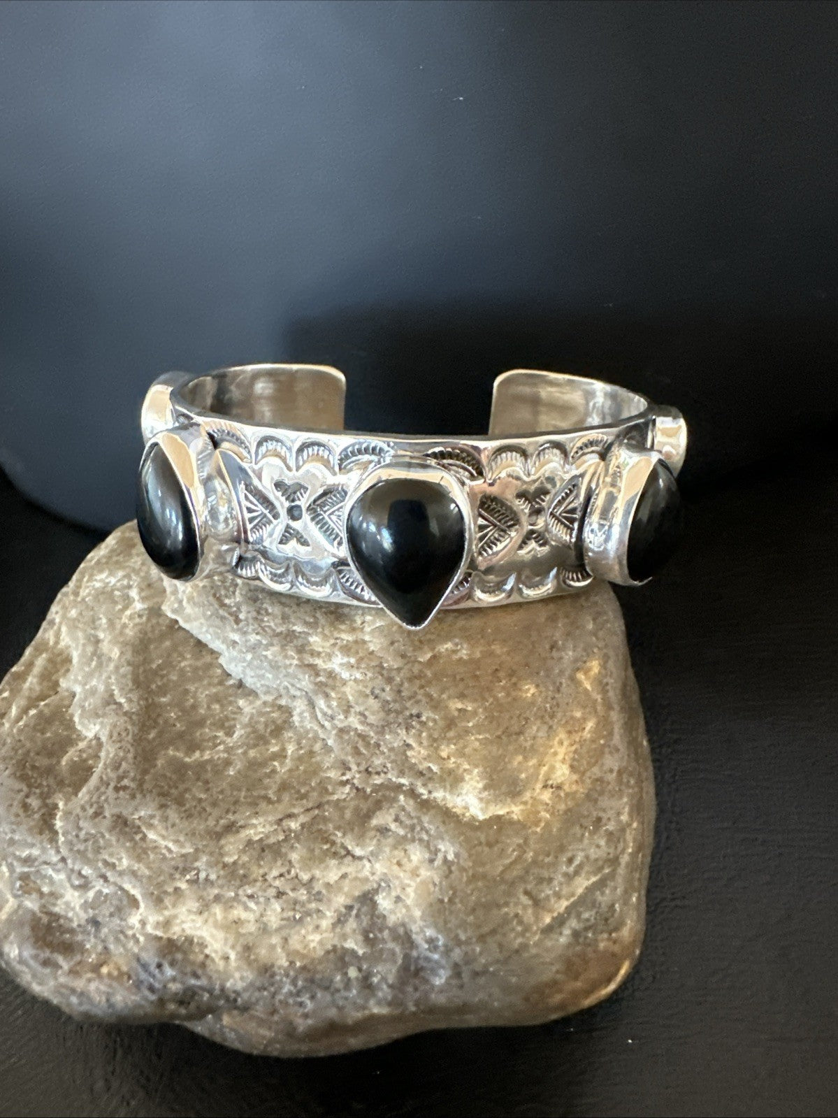 Mens Womens Navajo Sterling Silver Black Onyx Cluster Cuff Bracelet 7.5" 19433
