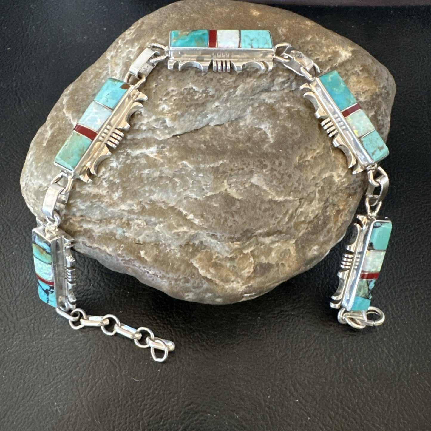 A Womens Blue Turquoise Opal Navajo Sterling Silver Link Bracelet 9" 19791