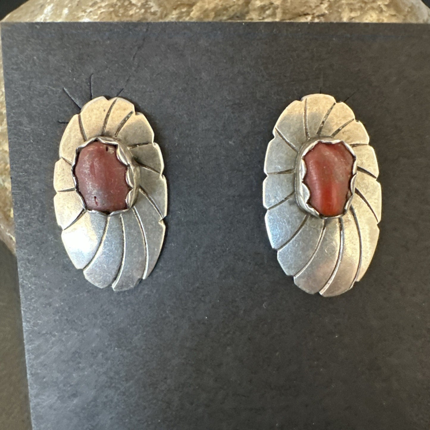 Old Pawn Native Navajo Sterling Purple Spiny Oyster Stamped Earrings 19098