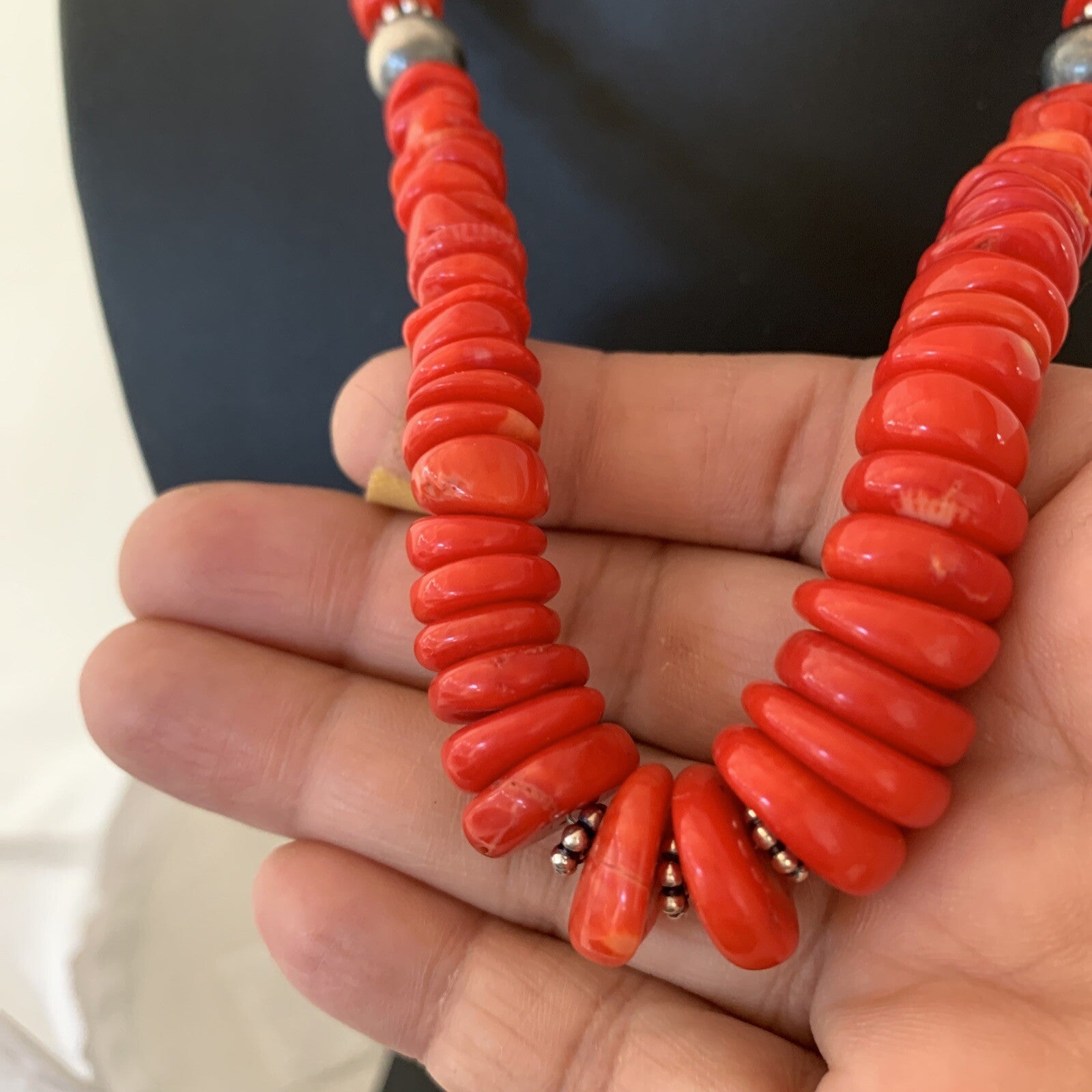 Red Coral Graduated Navajo Pearls Sterling Silver Bead Necklace 18" 01950