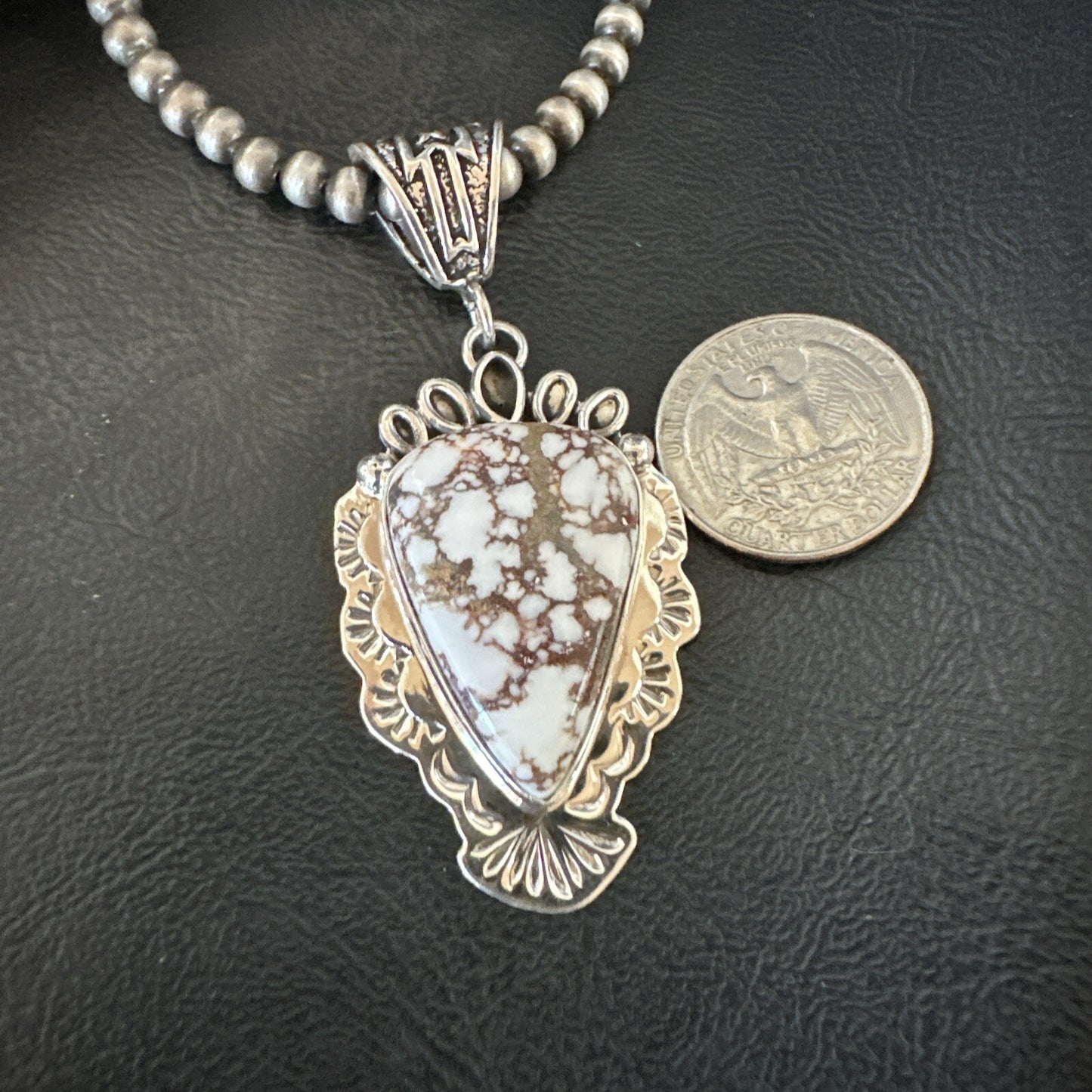 Wild Horse Turquoise Pendant Sterling Silver Beads Necklace 18016
