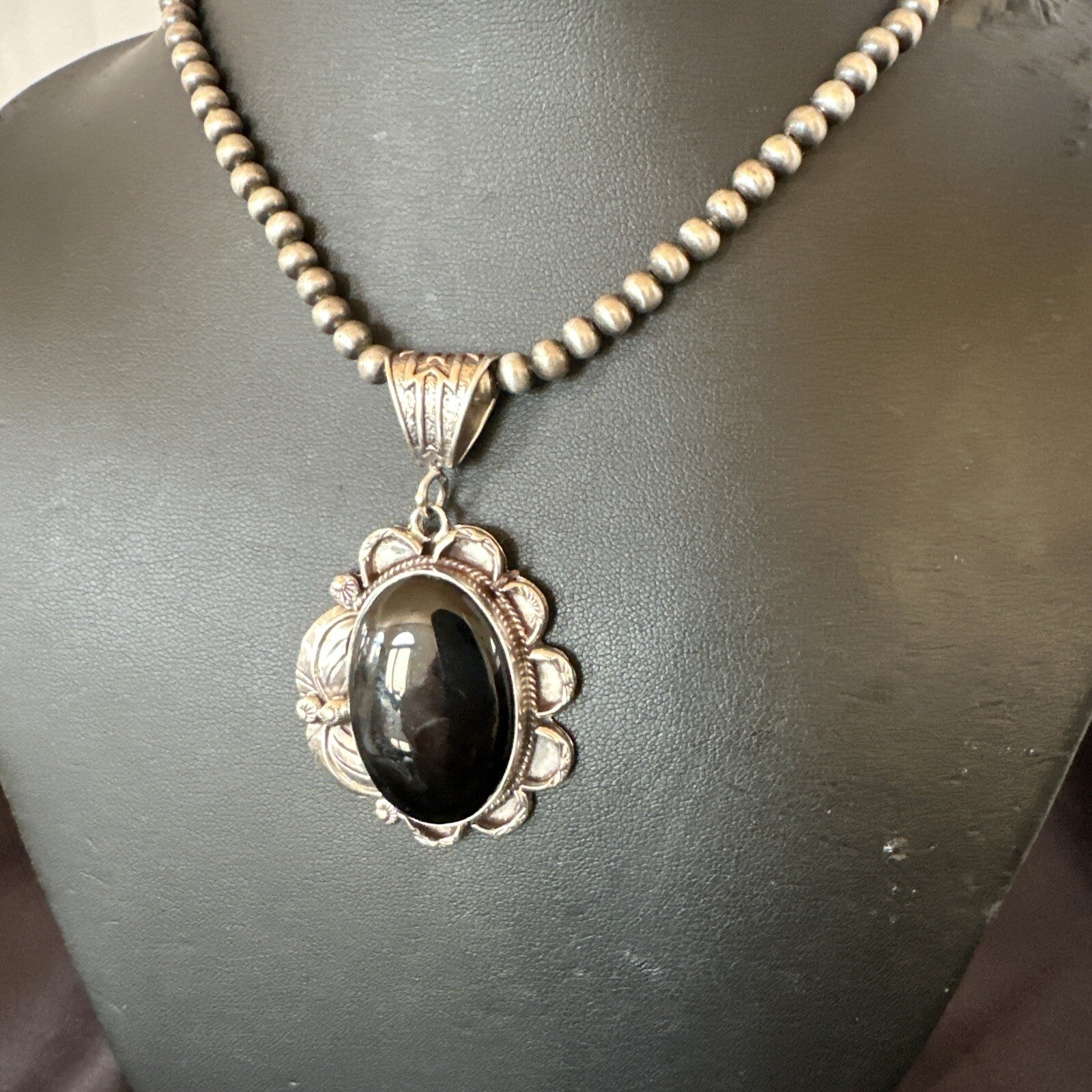 Mens Womens Black Onyx Pendant Navajo Sterling Silver Beads Necklace 18306