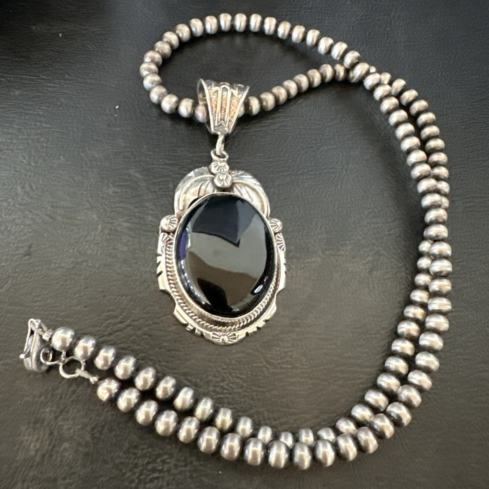 Mens Womens Black Onyx Pendant Navajo Sterling Silver Beads Necklace 18307
