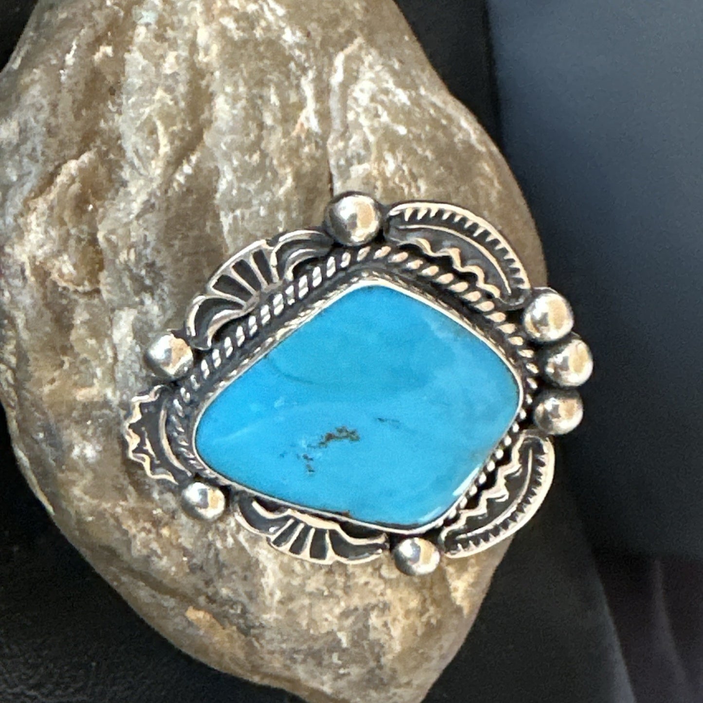 Handmade Navajo Sterling Silver  Blue Kingman Turquoise Ring Size 9.75 19622