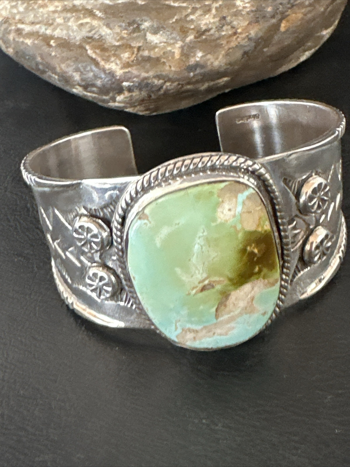 Navajo Women Green Royston Turquoise Stamped Sterling Silver Cuff Bracelet 17865