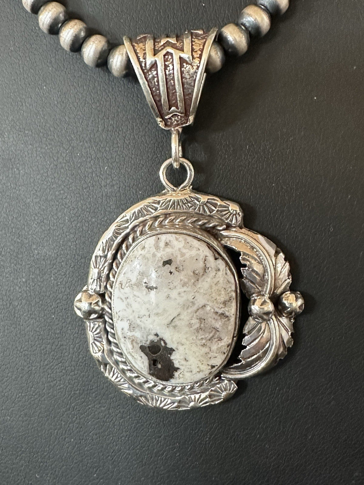 White Buffalo Turquoise Pendant Navajo Pearls Sterling Silver Necklace 19375