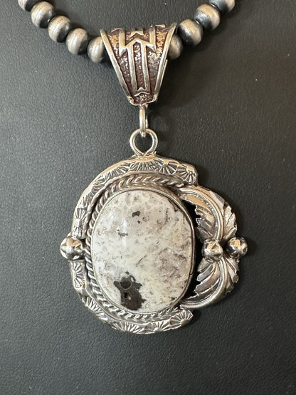 White Buffalo Turquoise Pendant Navajo Pearls Sterling Silver Necklace 19375