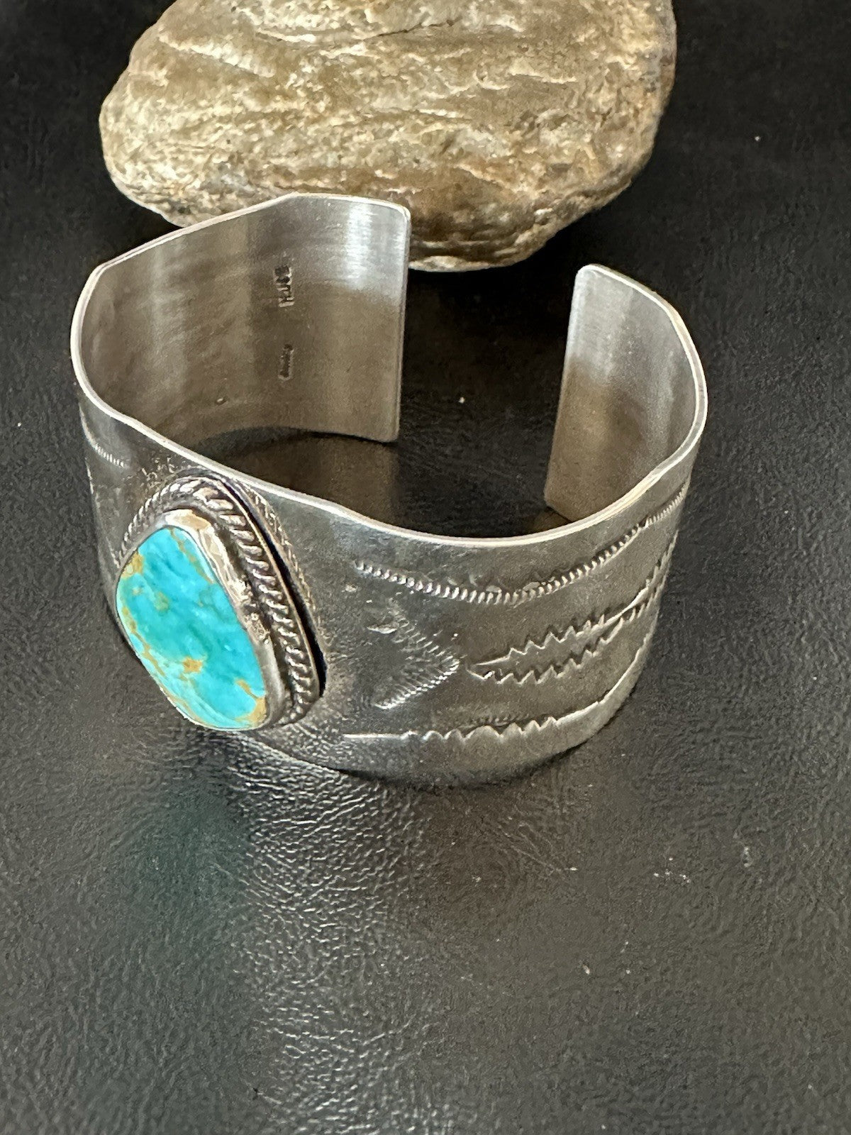 H Joe Blue Kingman Turquoise Navajo Sterling Silver Cuff Bracelet 8.2" 19423