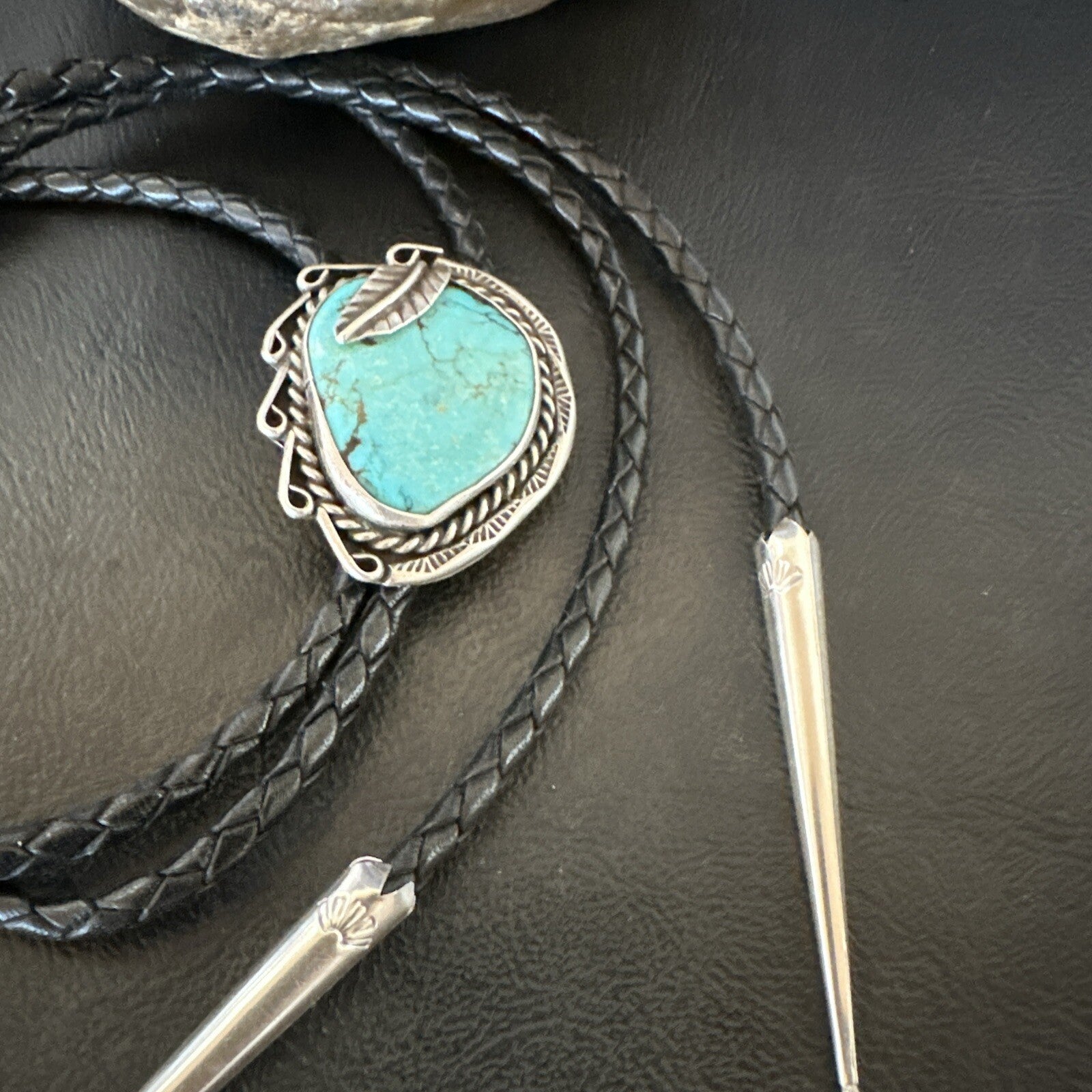 Native Mens Blue Kingman Turquoise Bolo Tie Sterling Silver Navajo 18128