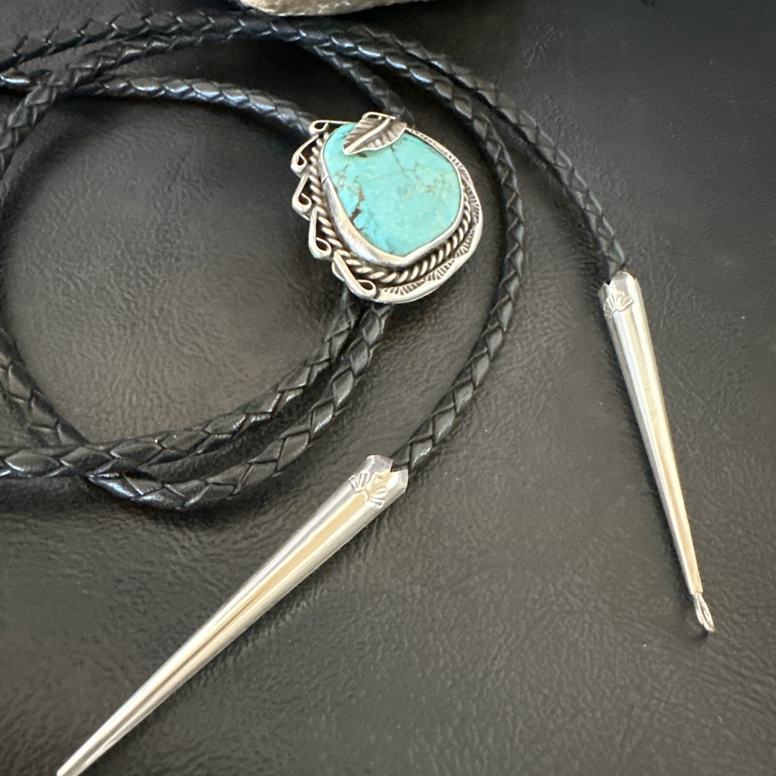 Native Mens Blue Kingman Turquoise Bolo Tie Sterling Silver Navajo 18128