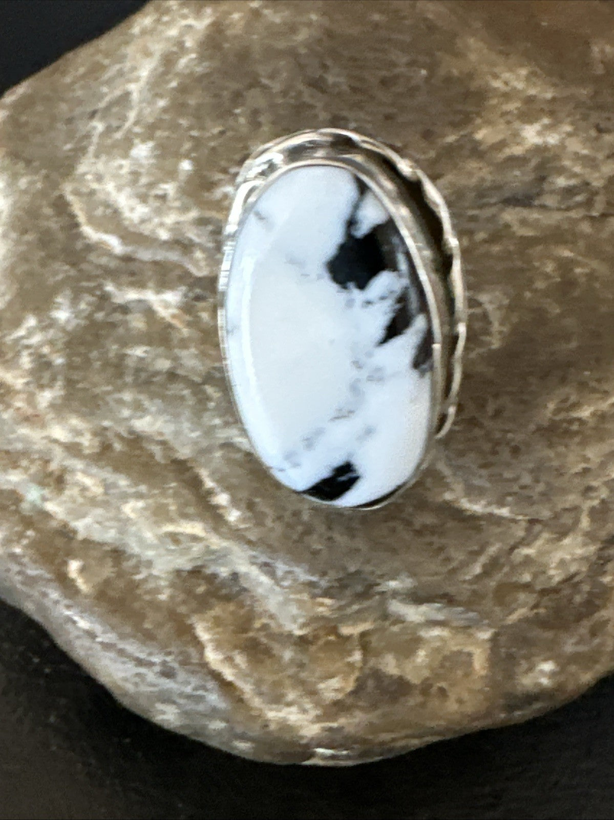 White Buffalo Turquoise Navajo Sterling Silver Ring Size 8 19800