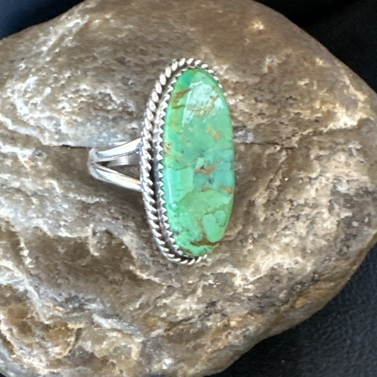 Navajo Sterling Silver Green Mohave Turquoise Ring Sz 8 19111