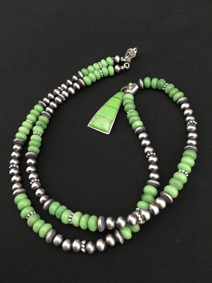 Green Gaspeite Pendant Navajo Pearls Sterling Silver Necklace 22" 01285