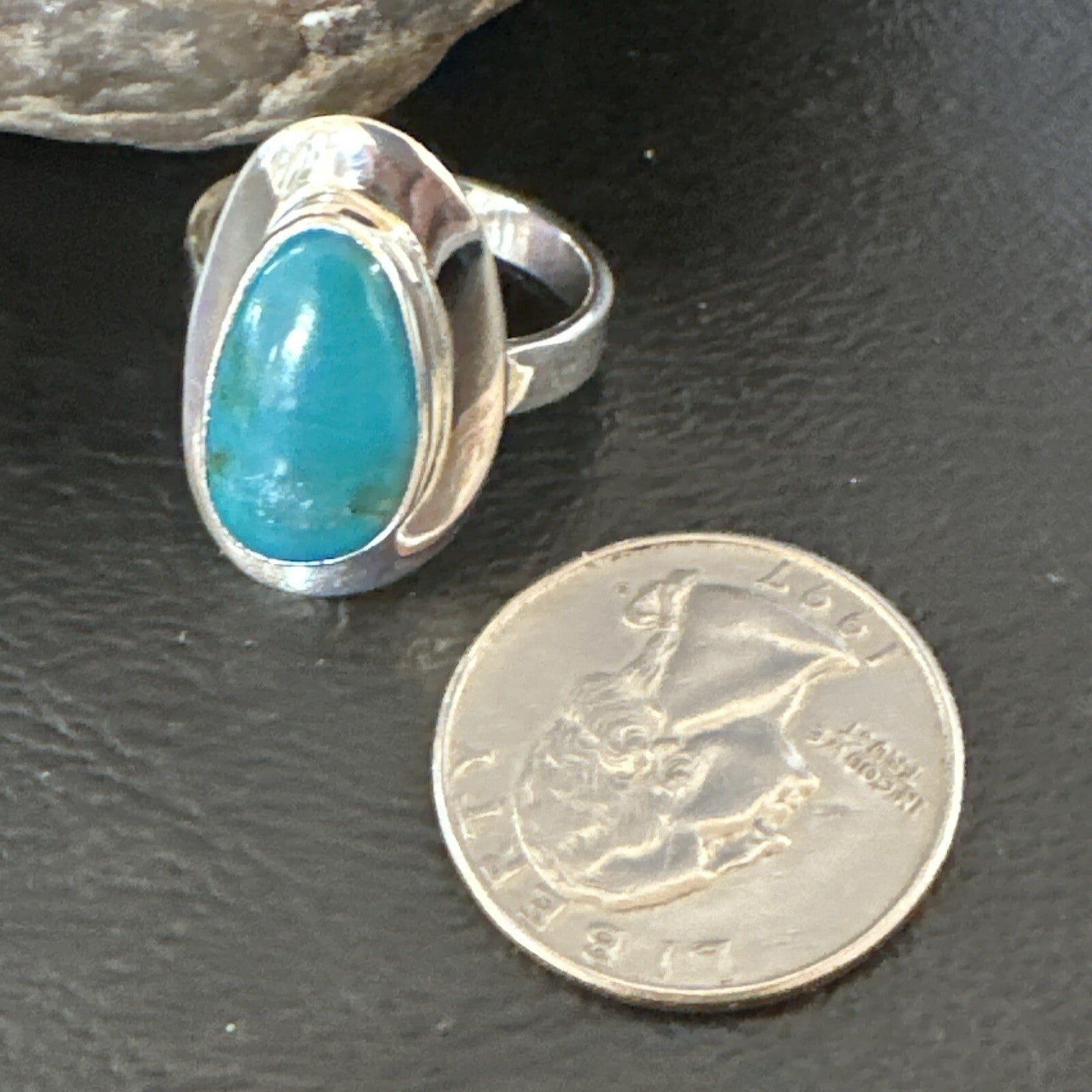 WoMens Sterling Silver Blue Kingman Turquoise Ring Size 8.5 17728