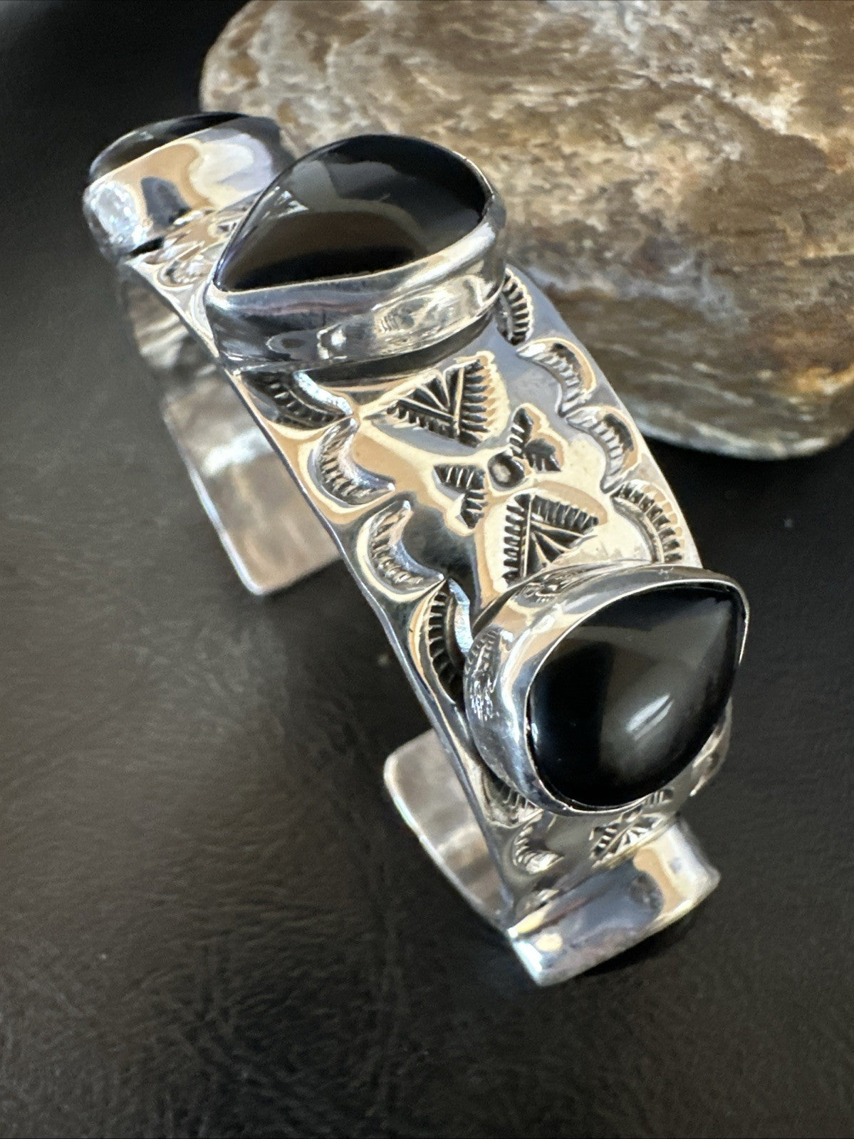 Mens Womens Navajo Sterling Silver Black Onyx Cluster Cuff Bracelet 7.5" 19433