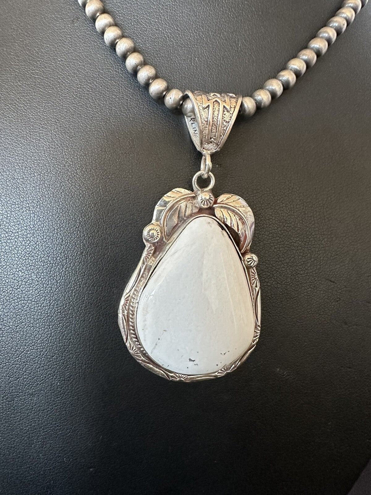 Mens White Buffalo Turquoise Pendant Sterling Silver Beads Necklace 18310
