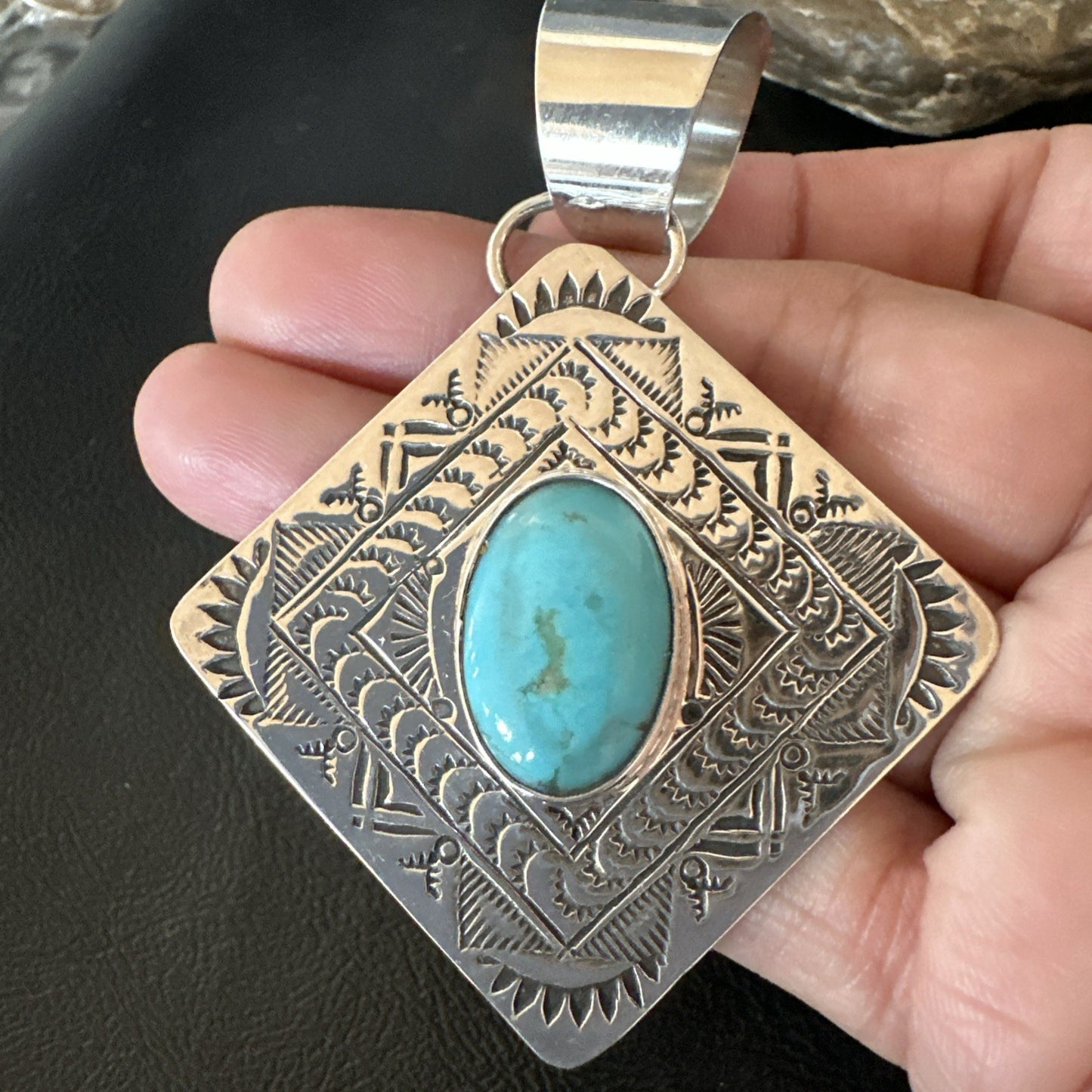 Men Women Blue Kingman Turquoise Pendant Navajo Sterling H Joe 19520