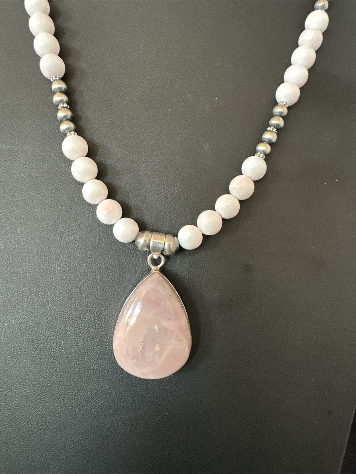 Southwestern Sterling Silver Pink Queen Conch Bead Necklace Pendant 20" 19583