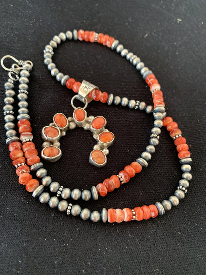 WoMens Navajo Sterling Silver Red Spiny Oyster Naja Pendant Necklace 19183