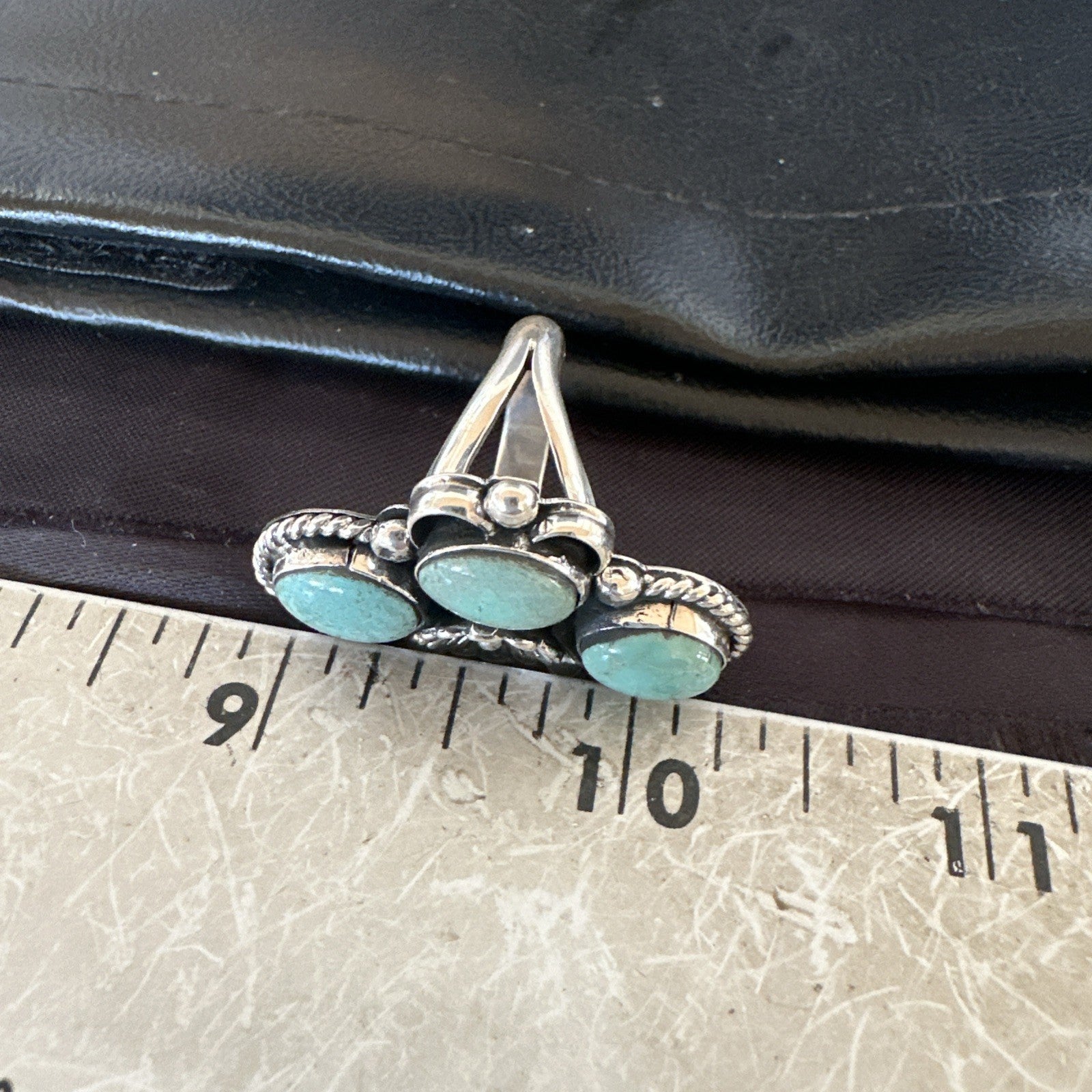Yazzie Ring Green Turquoise Navajo Sterling Silver Cluster Size 8 19223
