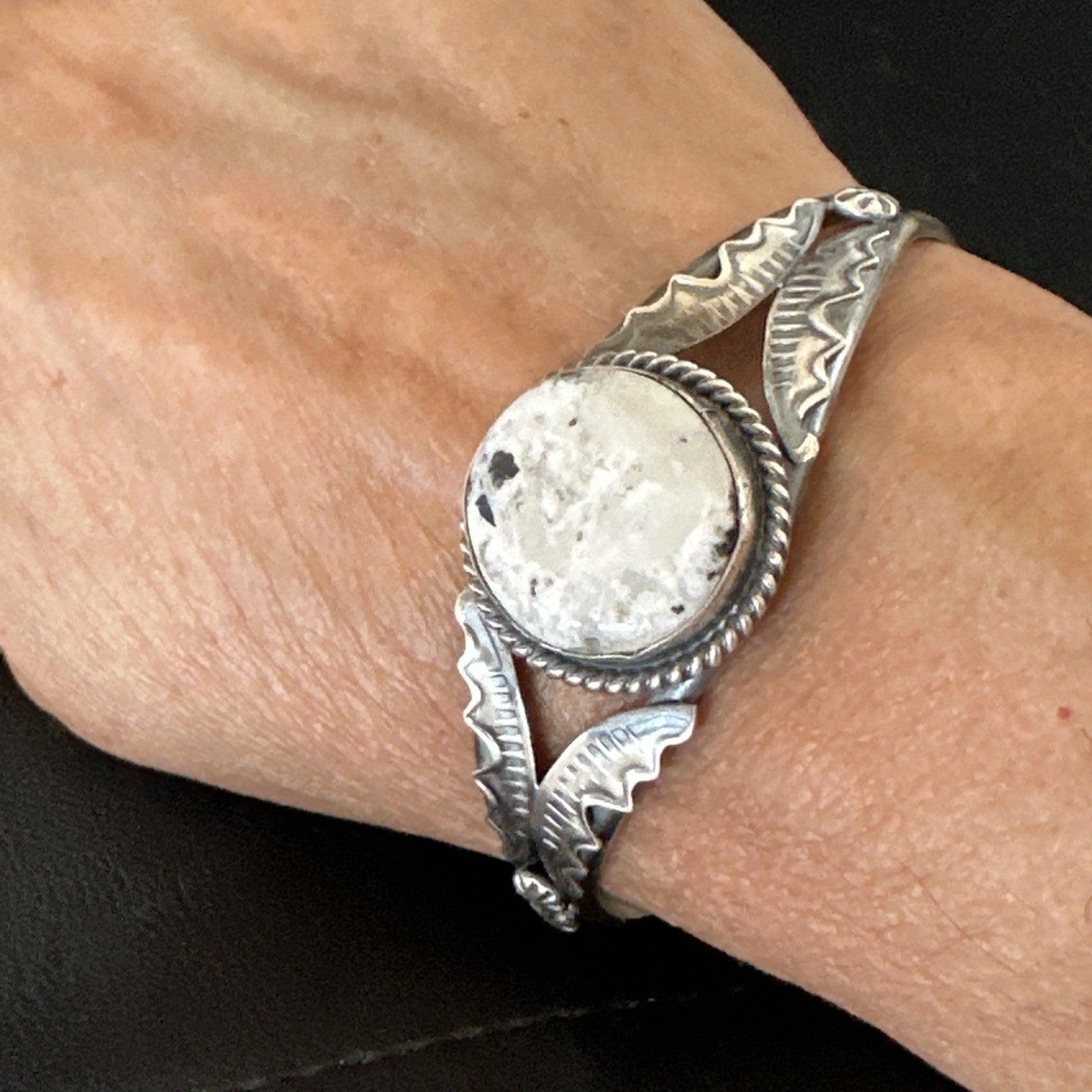 White Buffalo Turquoise Navajo Sterling Silver Cuff Bracelet 7.25" 19281
