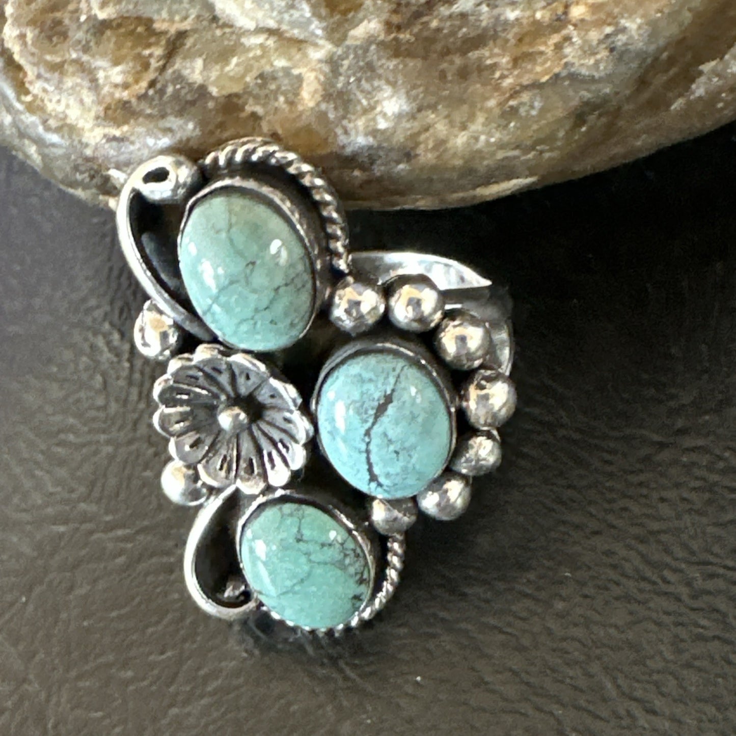 Yazzie Ring Green Turquoise Navajo Sterling Silver Cluster Size 8.5 19235