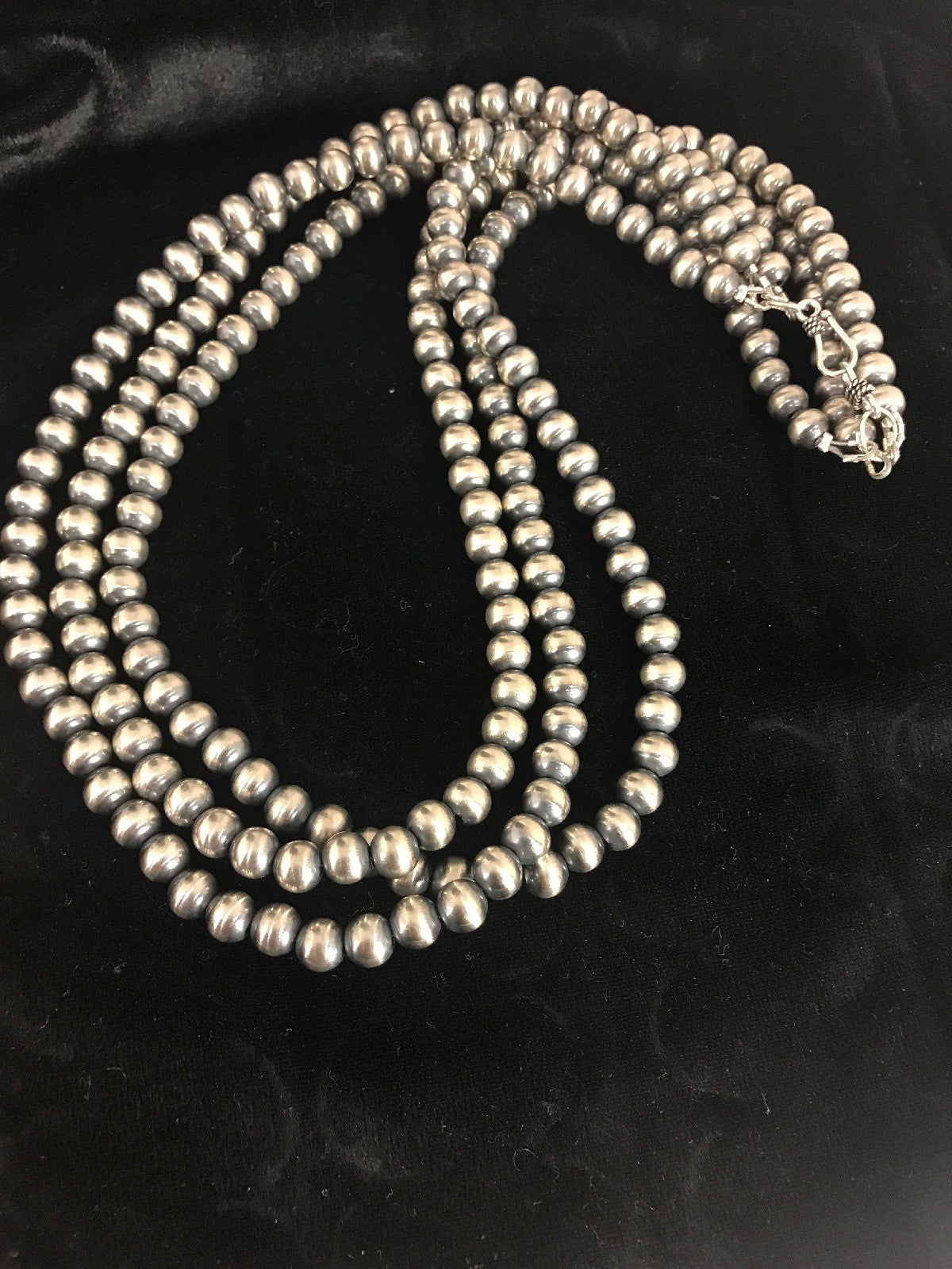 Native American Sterling Silver Navajo Pearls 7 mm Necklace 21” 3 Strand