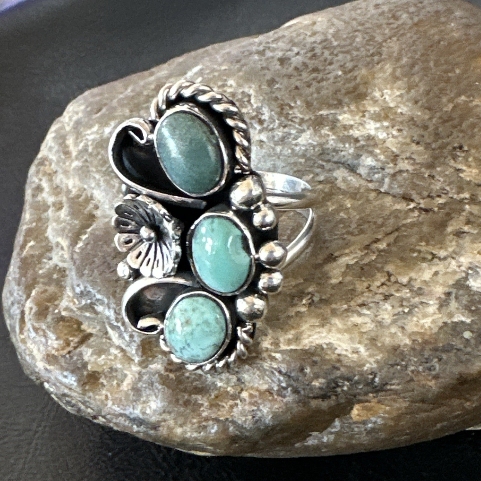 Yazzie Ring Green Turquoise Navajo Sterling Silver Cluster Size 8.5 19233