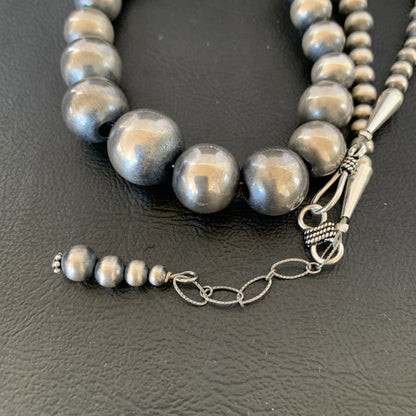 Navajo Pearls Graduated Sterling Silver Round Seamless Bead Necklace 21”