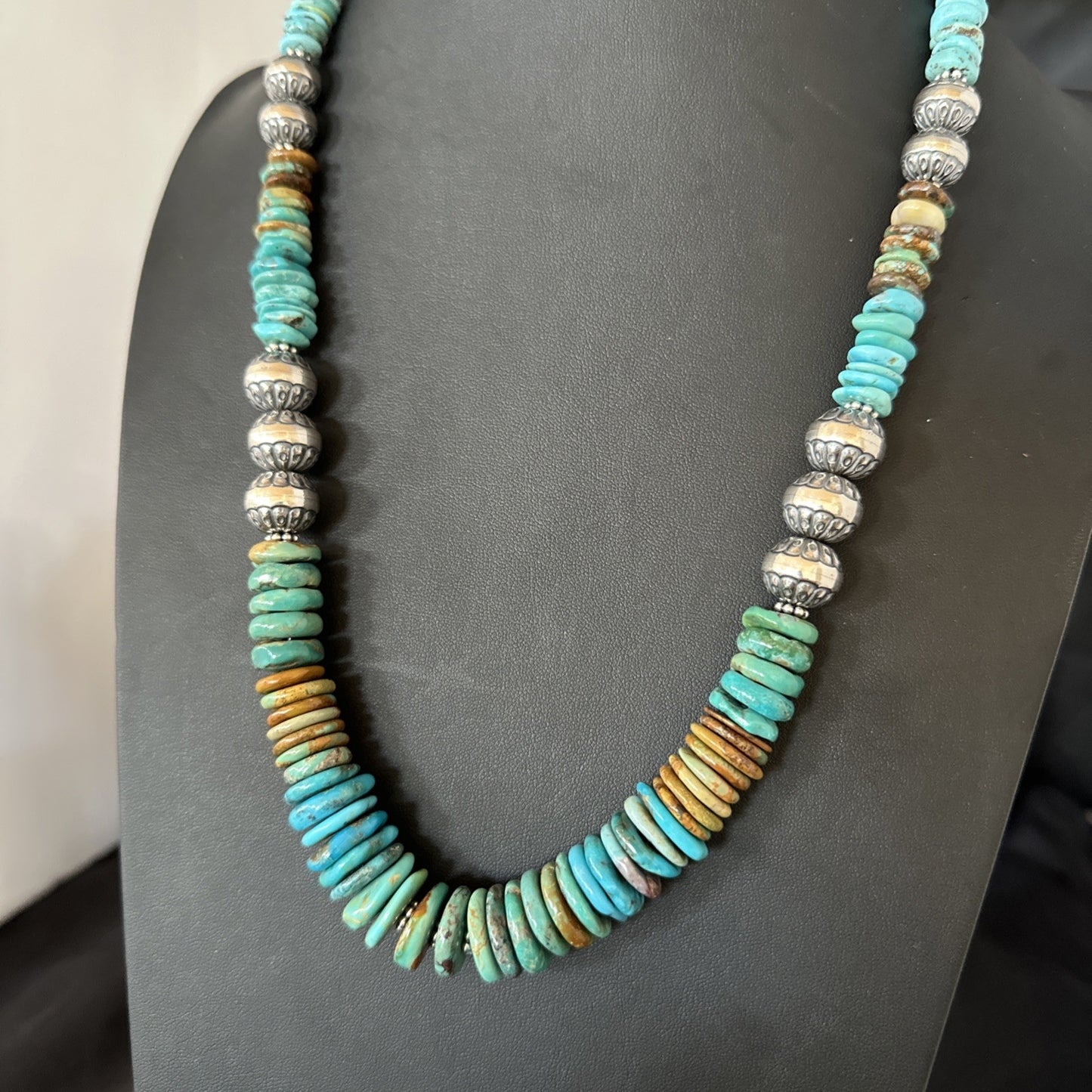 WoMens Blue Green Turquoise Navajo Sterling Silver Necklace 24” 19493