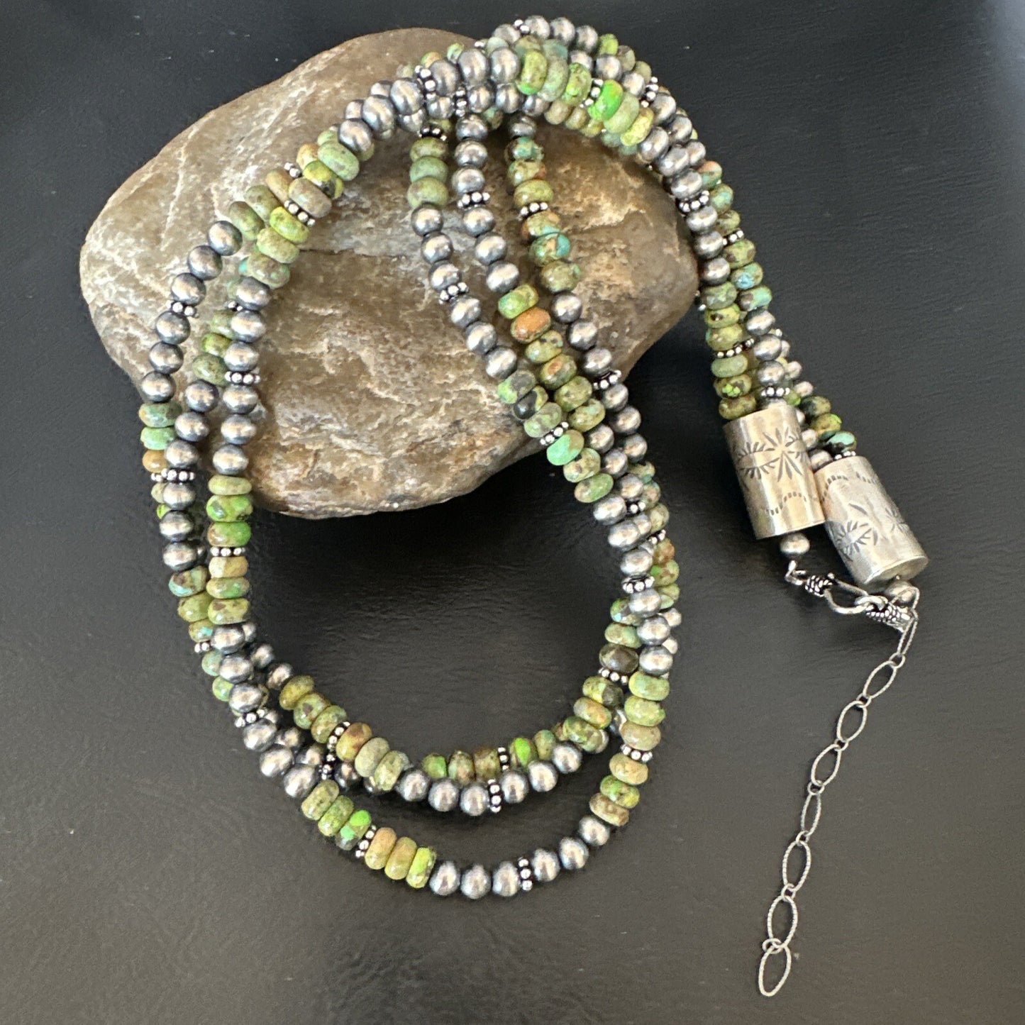 Navajo Pearls Green Gaspeite Turquoise Sterling Necklace 3S 03091