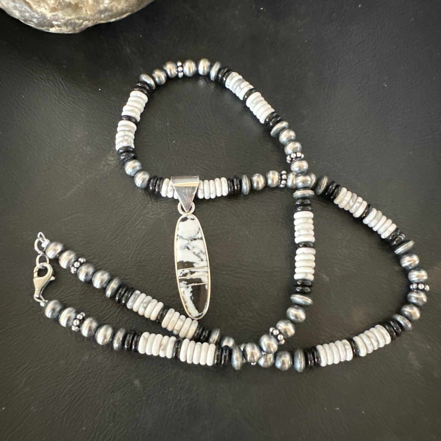 White Buffalo Turquoise Navajo Pearls Sterling Silver Onyx Necklace 17805