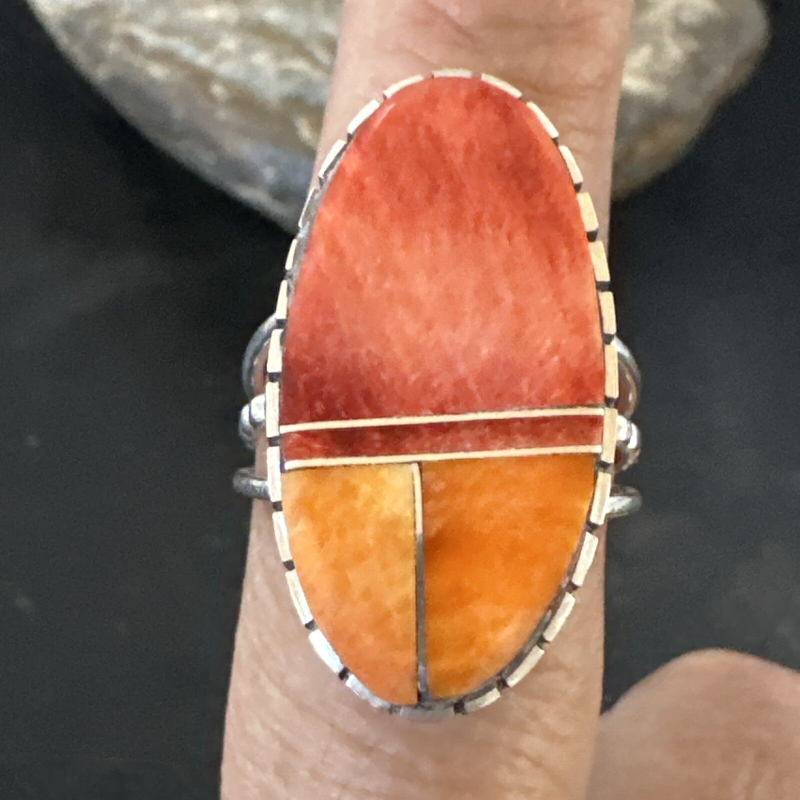 Women Orange Red Spiny Oyster Navajo Sterling Silver Ring Sz 8.5 17798