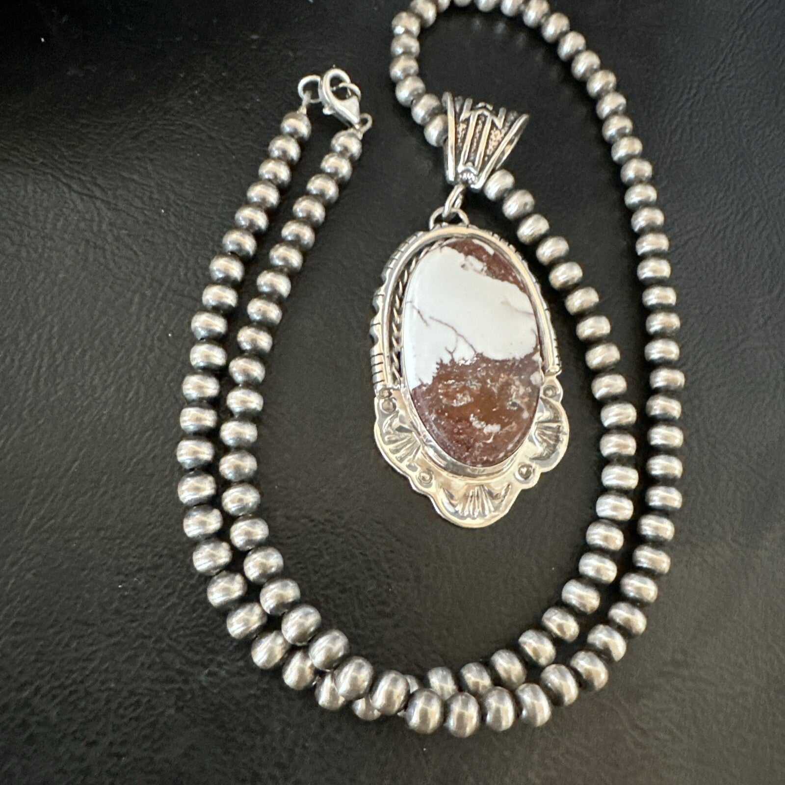 Wild Horse Turquoise Pendant Sterling Silver Beads Necklace 18023
