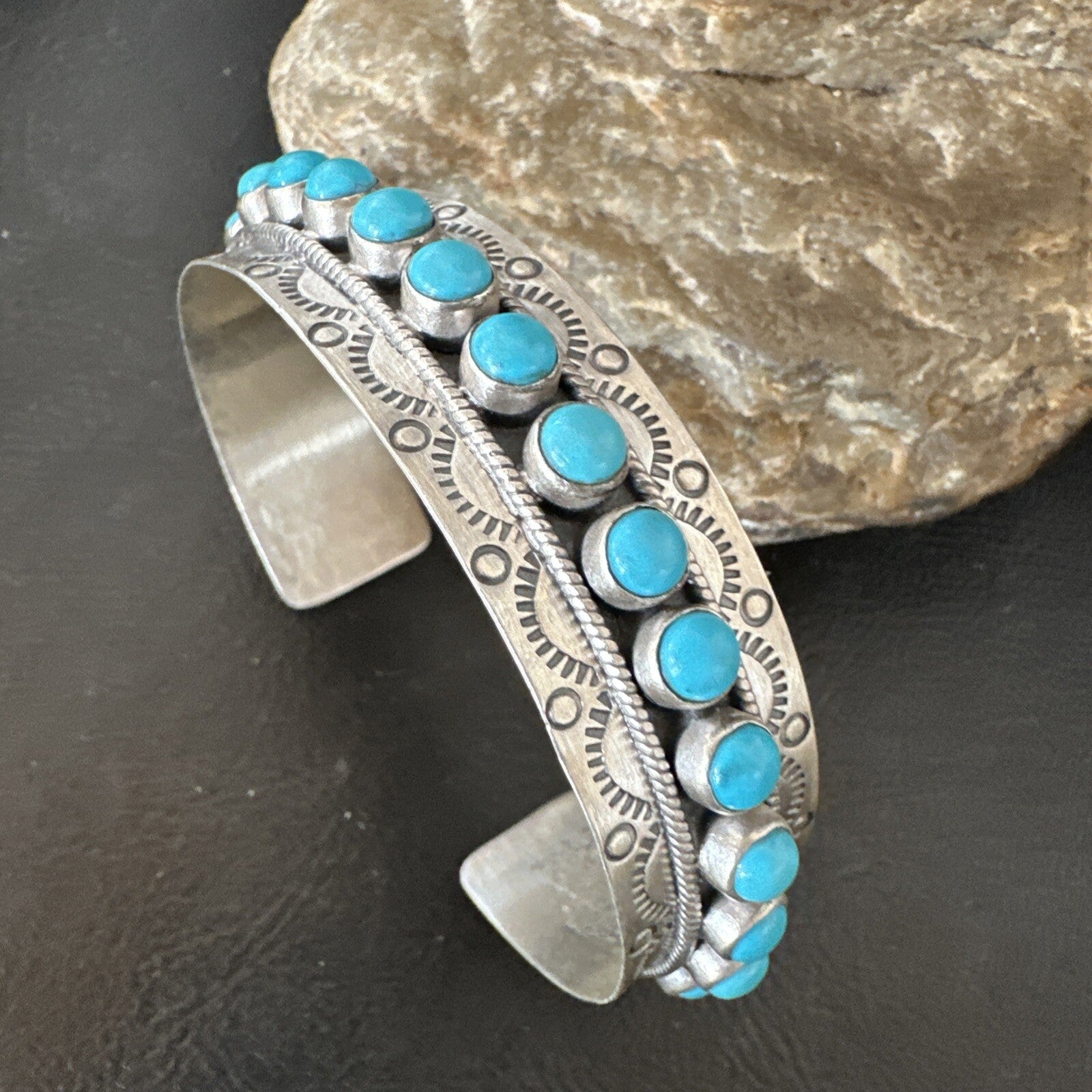 Mens Womens Kingman Turquoise Navajo Sterling Silver Cluster Cuff Bracelet 18865