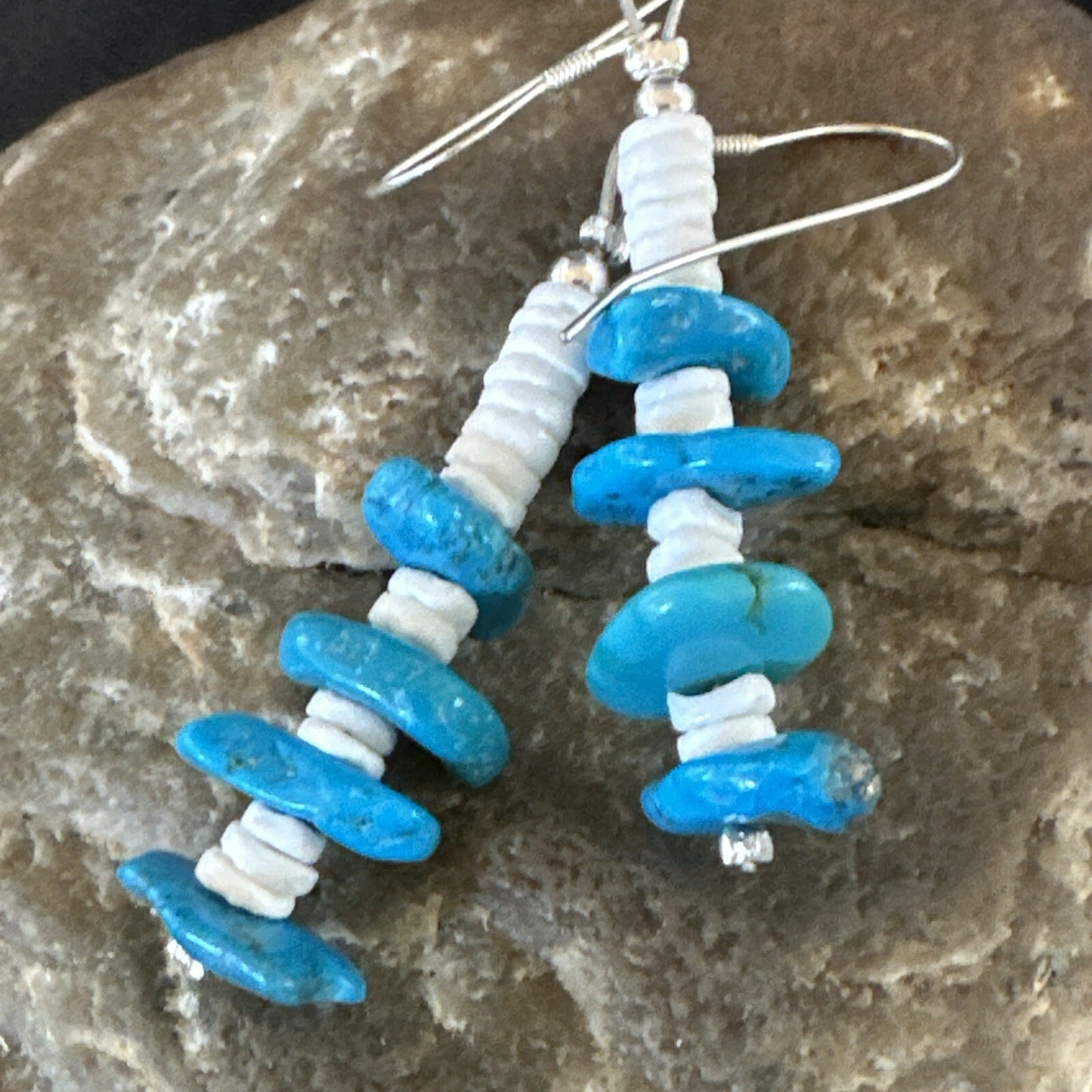 Navajo Blue Kingman Turquoise Nugget Bead Sterling Silver Earrings 17845