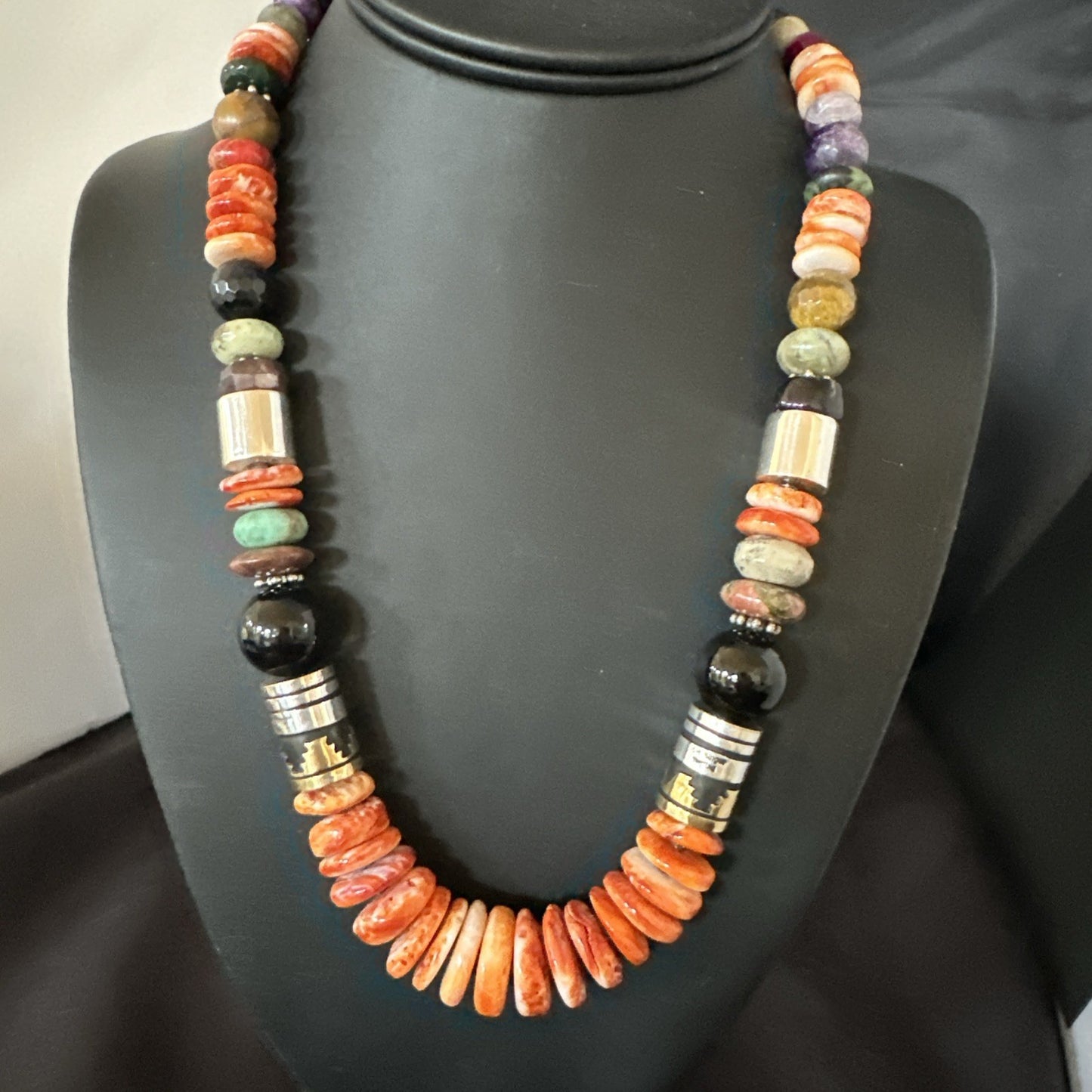 Tommy Rosita Singer T R Sterling Silver Orange Spiny Onyx Necklace 20in 19411