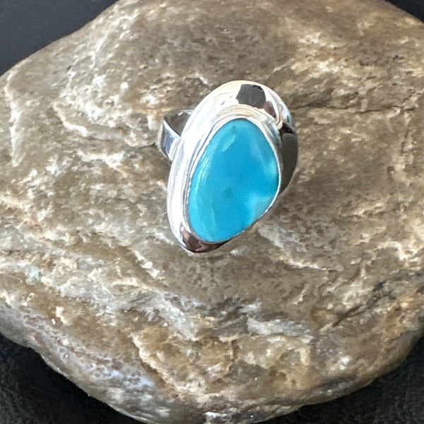Southwestern Blue Kingman Turquoise Ring Size 8 | Sterling Silver | Authentic Native American Handmade | 18522