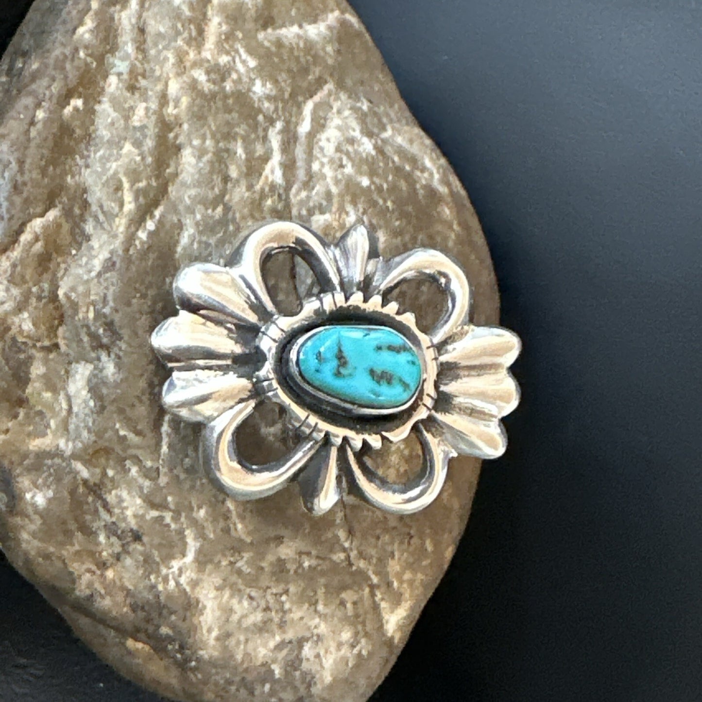 Blue Kingman Turquoise Native American Navajo Sterling Silver Ring Size 7 18573