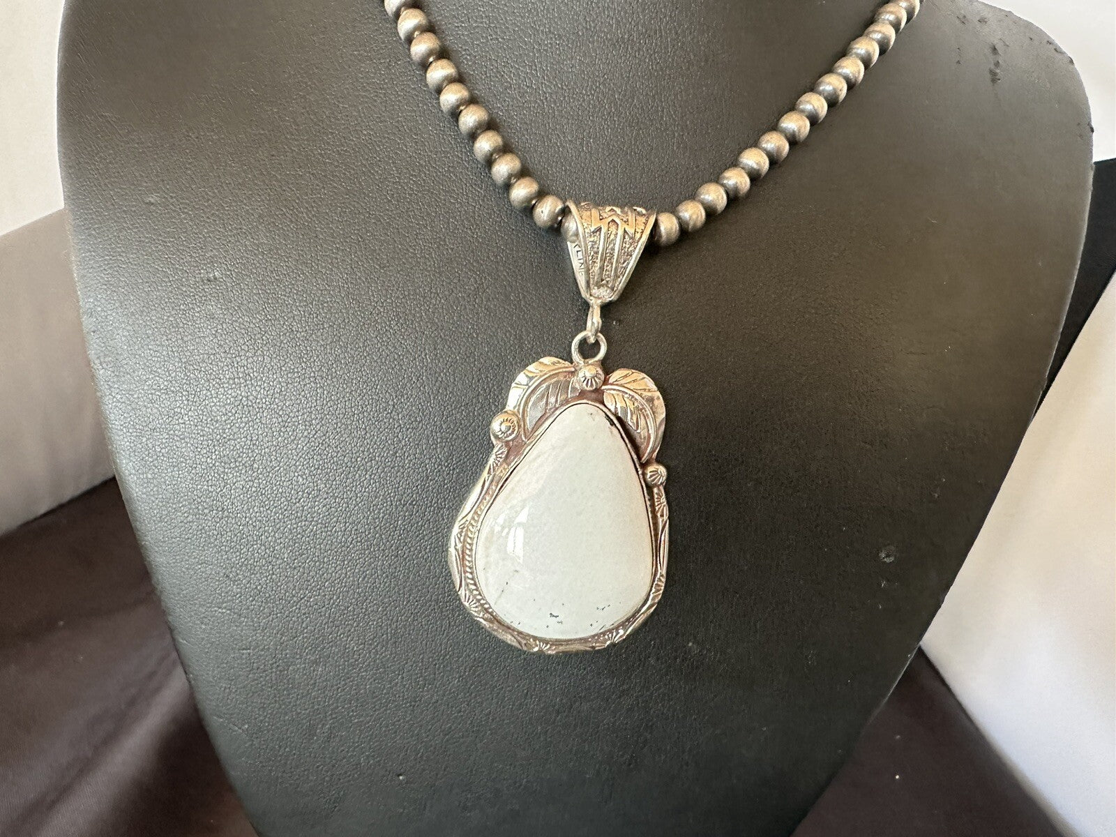 Mens White Buffalo Turquoise Pendant Sterling Silver Beads Necklace 18310