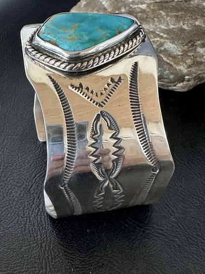 H Joe Blue Kingman Turquoise Navajo Sterling Silver Cuff Bracelet 8.2" 19423