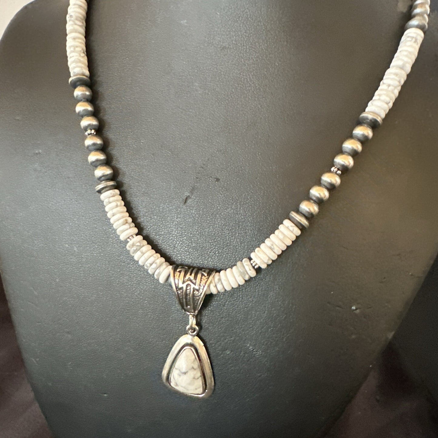 White Buffalo Turquoise Pendant Navajo Pearls Sterling Silver Necklace 22" 18260